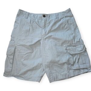 Magellan Men's Gray Cargo Shorts, Size 30W